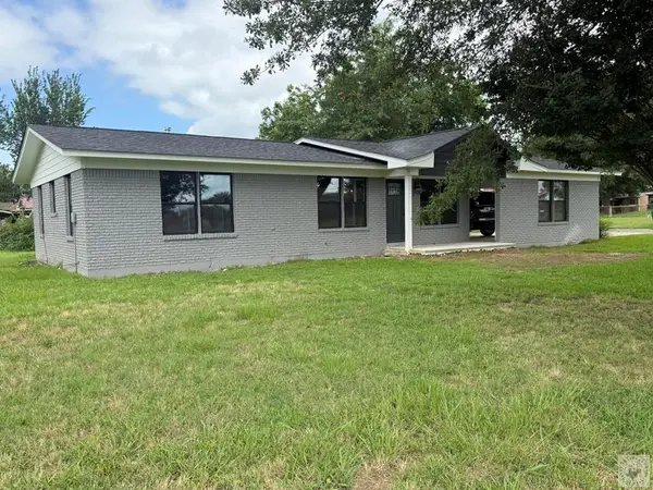 615 N Mccoy Blvd, New Boston, TX 75570