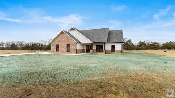 126 Southern Charm, New Boston, TX 75570