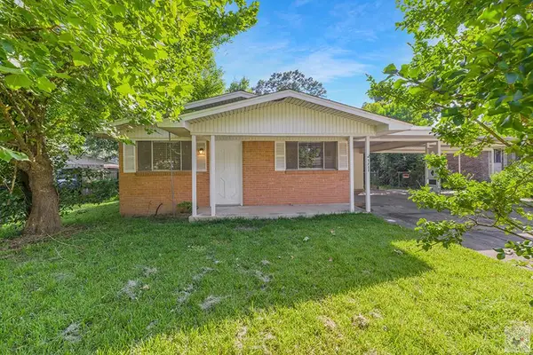 1711 S. Kenwood, Texarkana, TX 75003