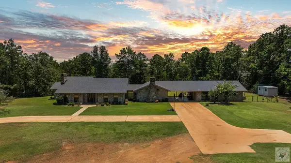 1070 Cr 3772, Queen City, TX 75572