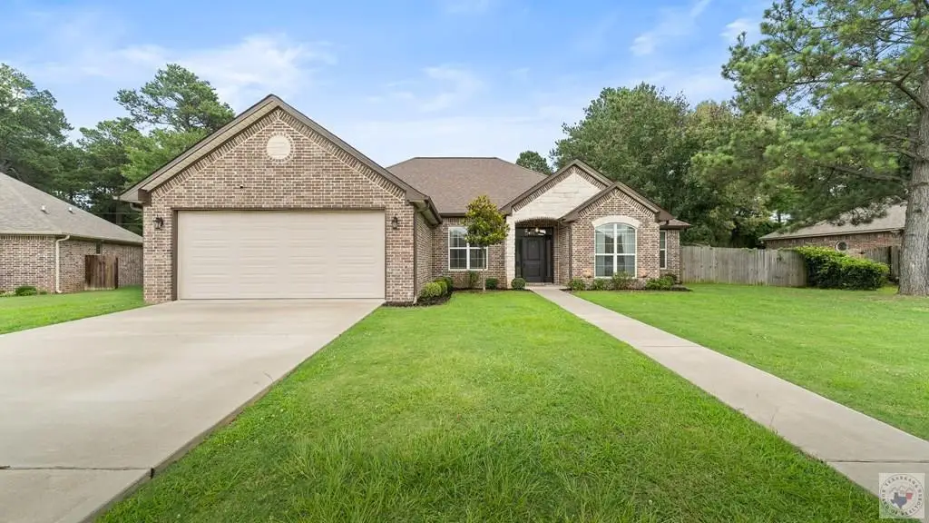 6706 Palisades Dr., Texarkana, TX 75503 - #1