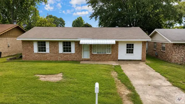 1325 E 30th, Texarkana, AR 71854