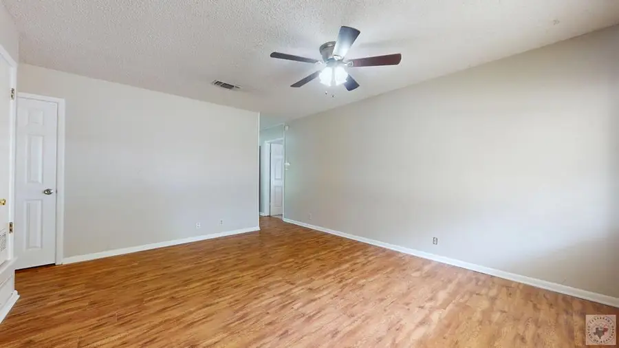 1325 E 30th, Texarkana, AR 71854 - #2