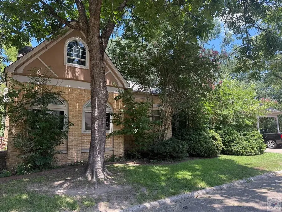 2602 Pine Street, Texarkana, TX 75503 - #2