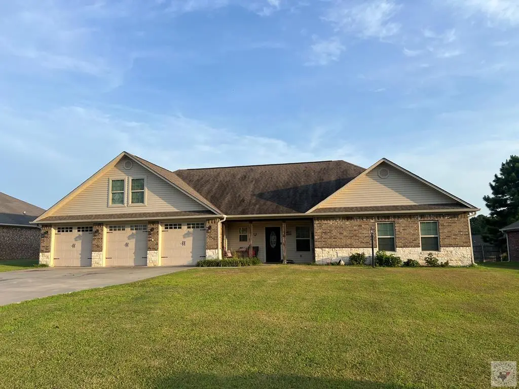 355 Patriot Way, Maud Redwater, TX 75501 - #1