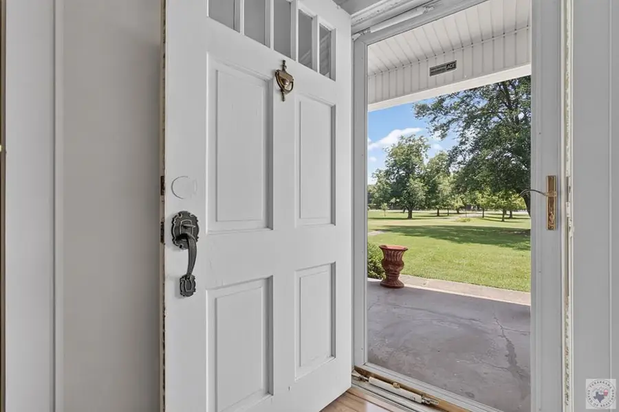 1120 S Runnels, De Kalb, TX 75559 - #2