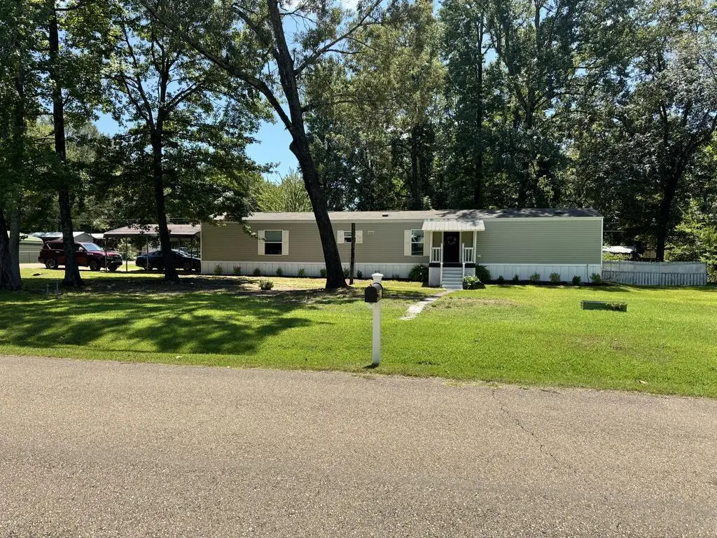 116 E Ave G, Hooks, TX 75561 - #1
