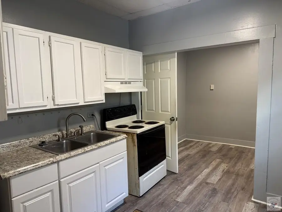 415 E 12th, Texarkana, AR 71854 - #3