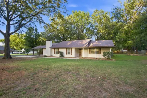 1213 Brooks, New Boston, TX 75570