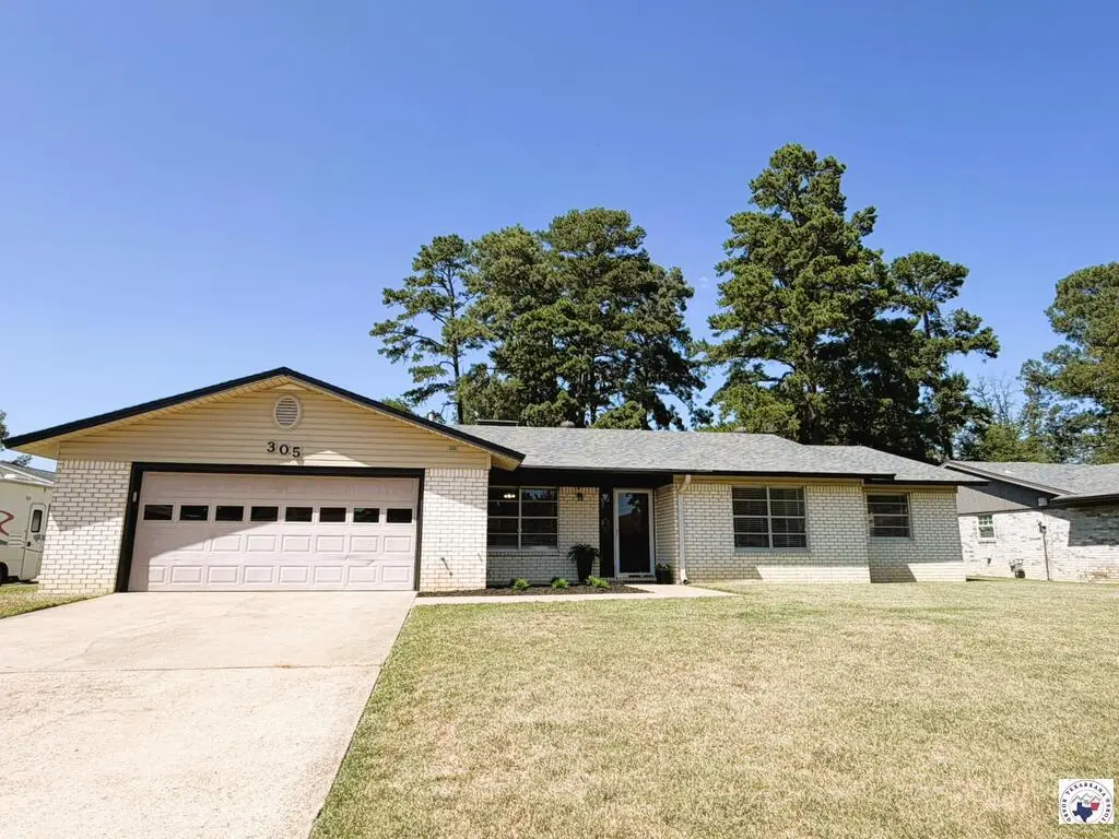 305 Northcrest Dr, Wake Village, TX 75503 - #1