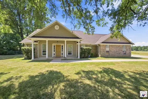 115 Barkman Creek Trace Rd, Hooks, TX 75561