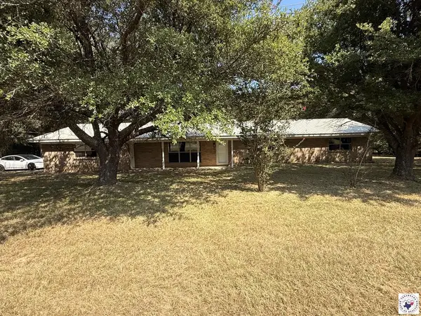306 Lewis Akin, Red Lick, TX 75503