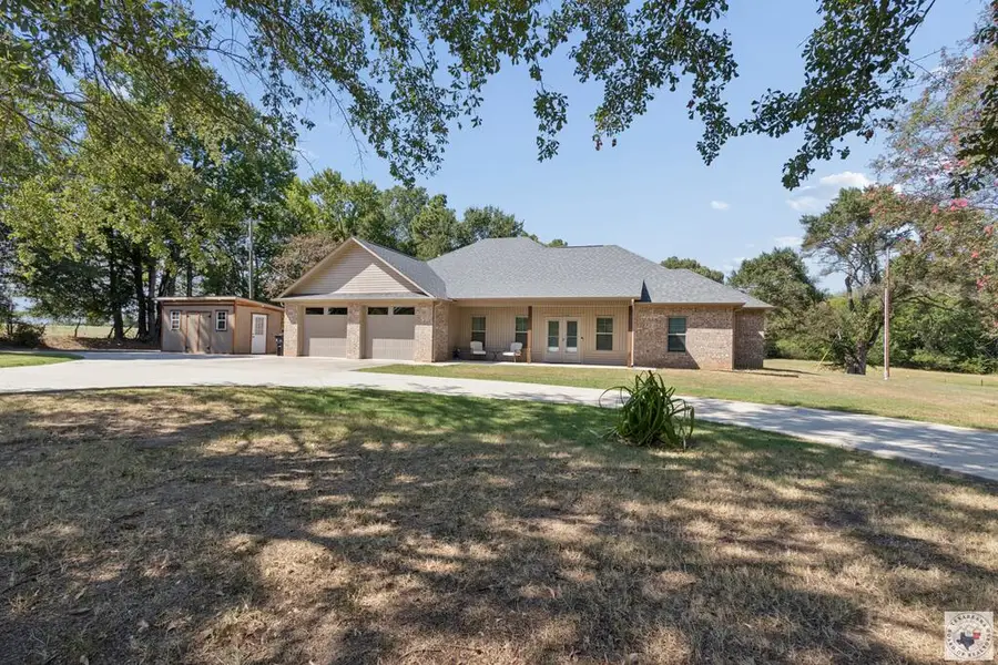 1100 N Fm 992, De Kalb, TX 75559 - #2