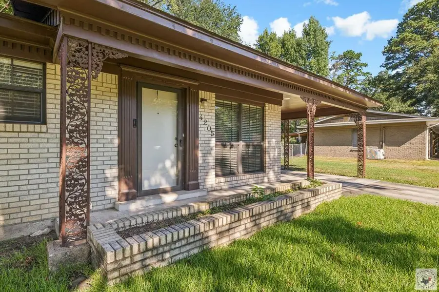4205 Wood St, Texarkana, TX 75503 - #2