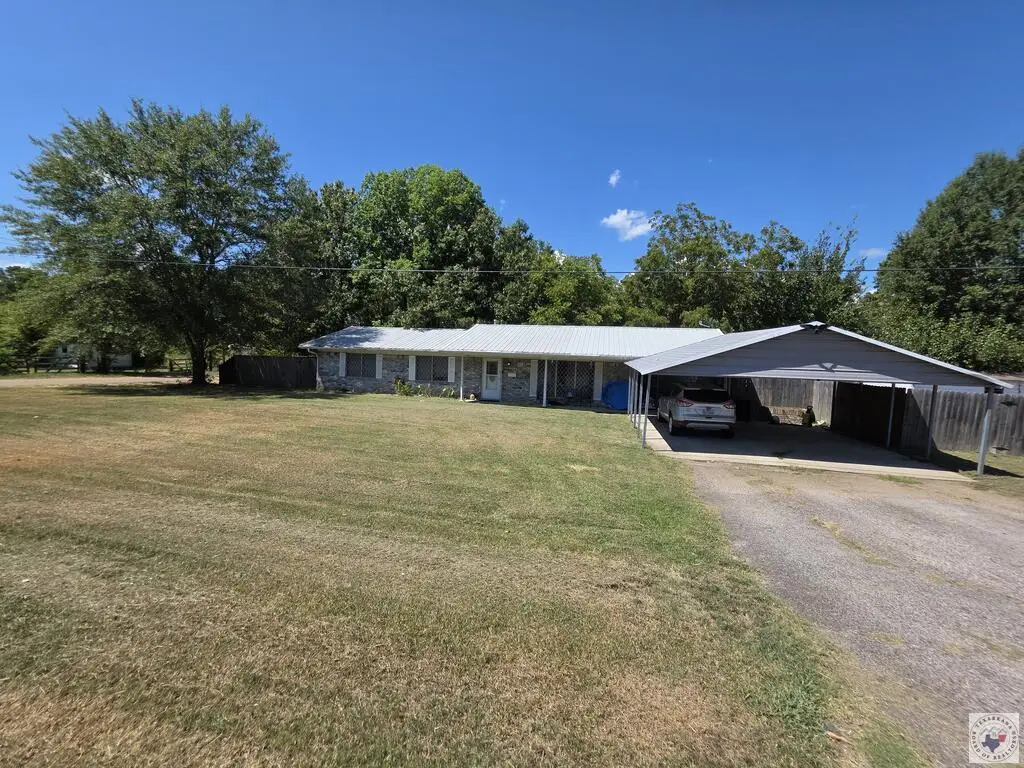 315 Lone Star Rd, Hooks, TX 75561 - #1