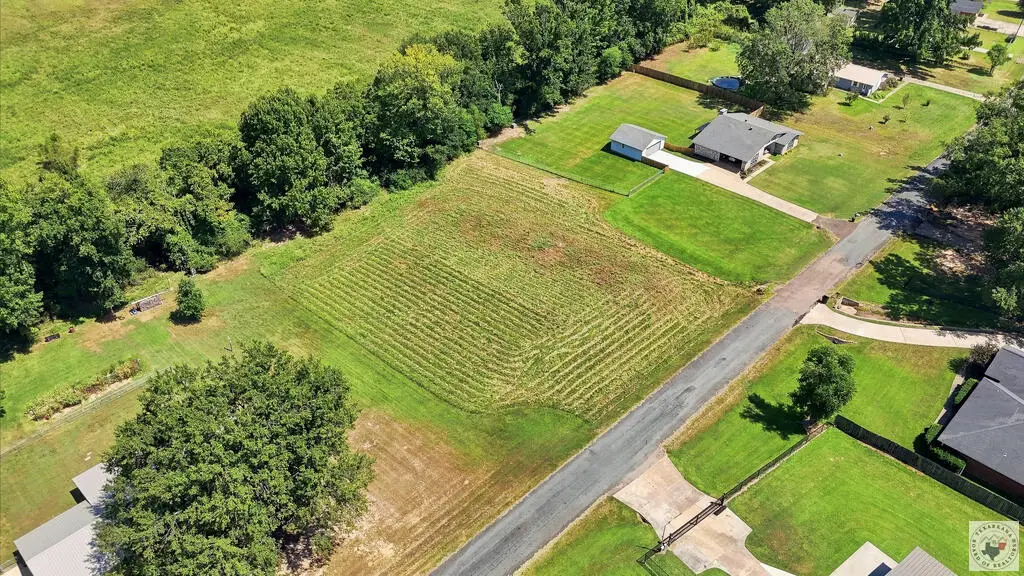 7104 N Richland Dr, Texarkana, TX 75503 - #1