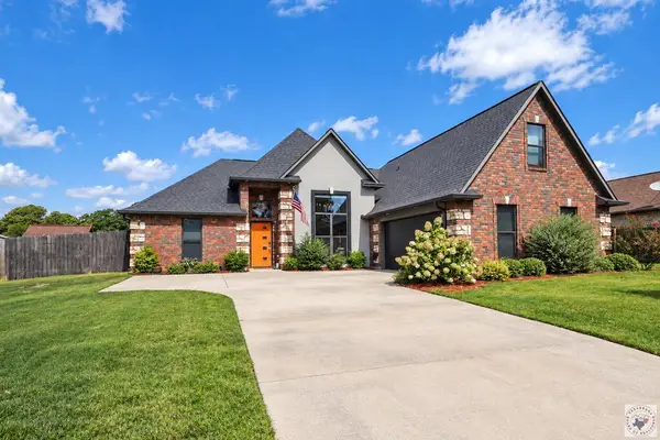 1903 Razorback Drive, Texarkana, AR 71854