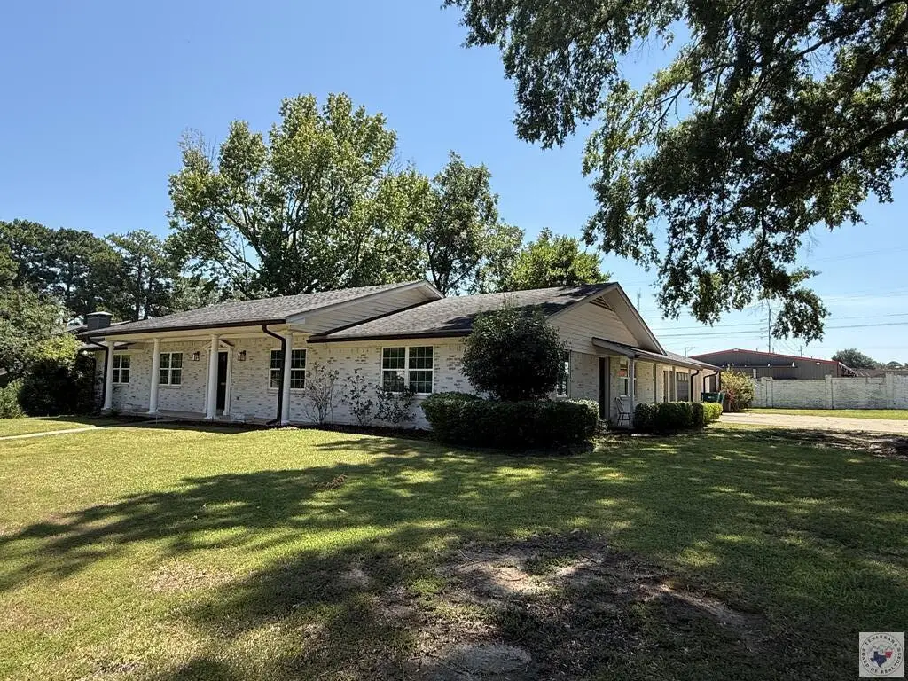 1211 Lavaca, Texarkana, TX 75503 - #1
