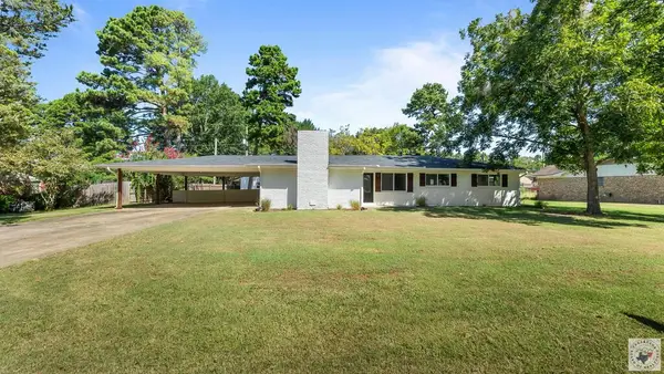 304 Hummingbird Trail, Atlanta, TX 75551