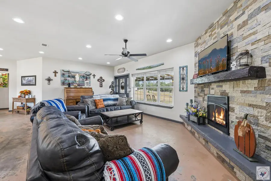 206 County Road 3664, Queen City, TX 75572 - #3