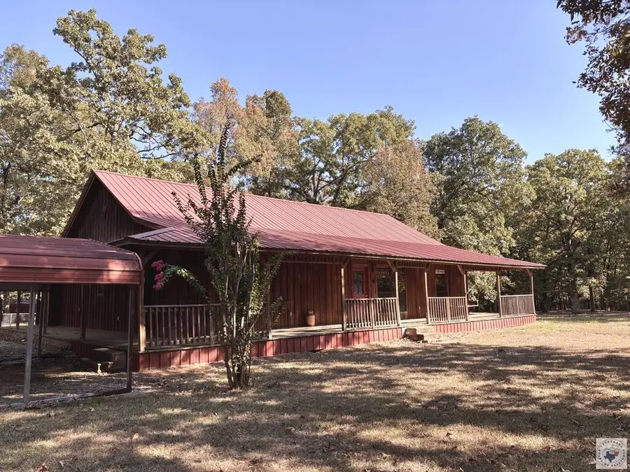 427 County Road 2201, Hooks, TX 75561 - #2