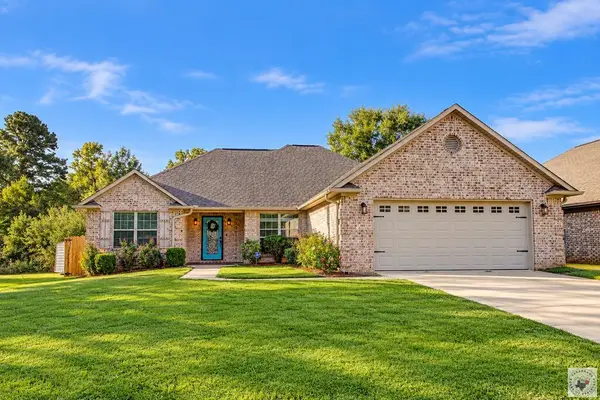 3417 Garrett Lane, Texarkana, TX 75503