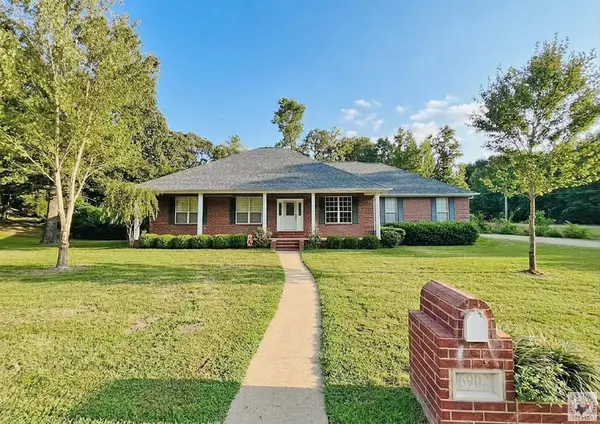 6902 Forest Oak Drive, Texarkana, AR 71854