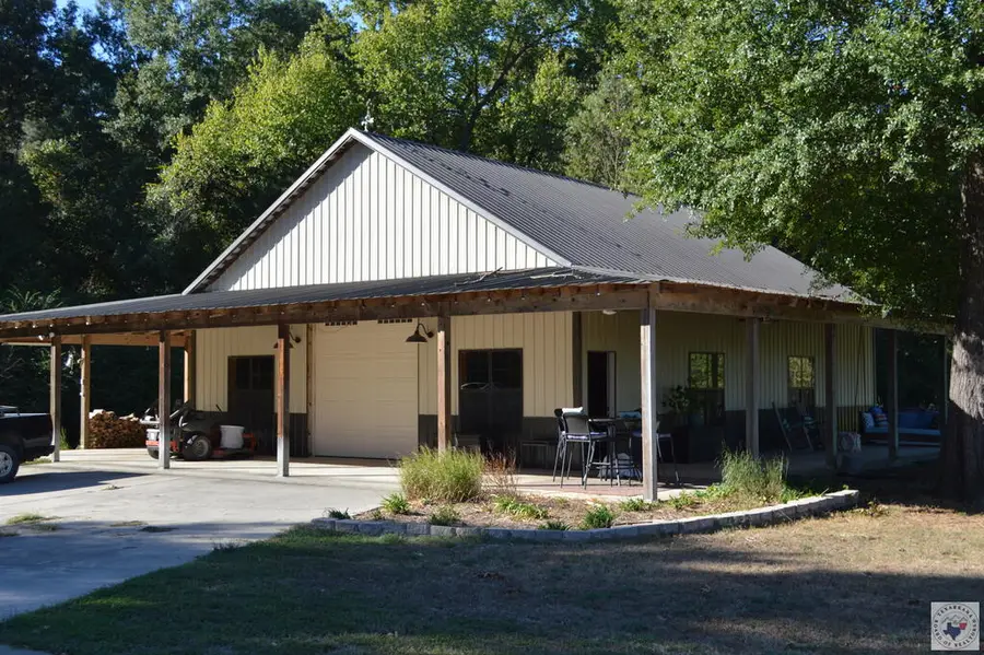 252 Hilltop Rd., Lockesburg, AR 71846 - #3