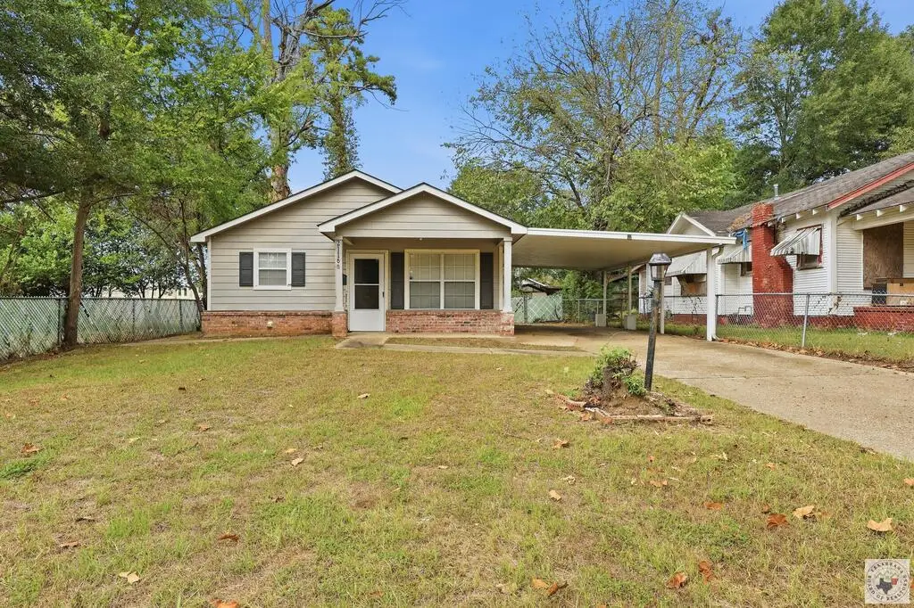 2116 W 17th St, Texarkana, TX 75501 - #1