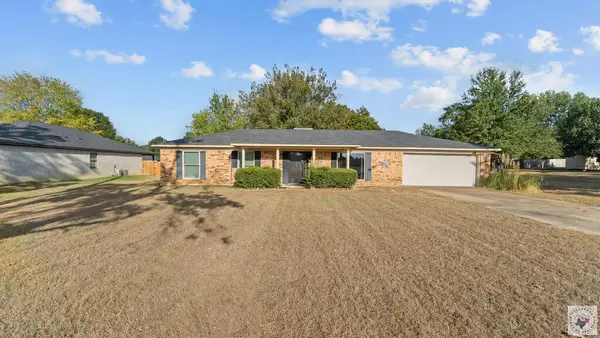 410 Robertson Road, New Boston, TX 75570