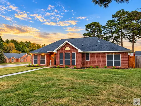 5606 Woodline Dr., Texarkana, AR 71854
