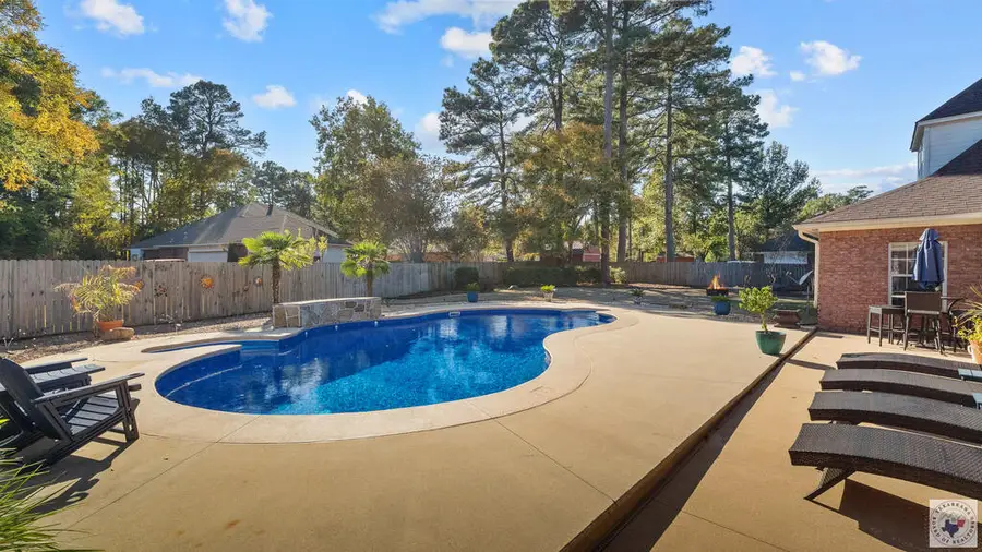 5803 Winchester Dr, Texarkana, TX 75503 - #3