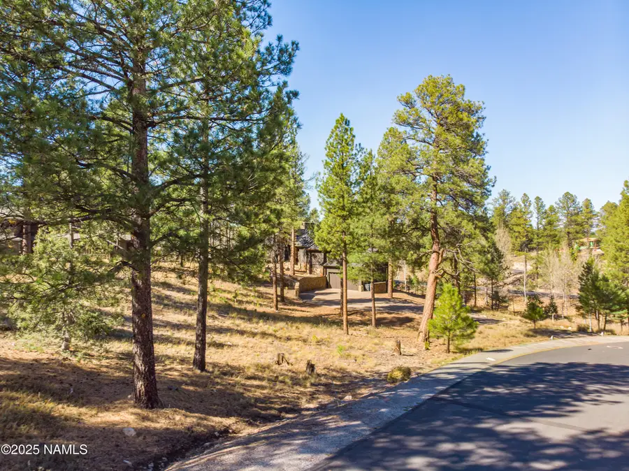 1615 E Morgan Run Drive, Flagstaff, AZ 86005 - Image #2