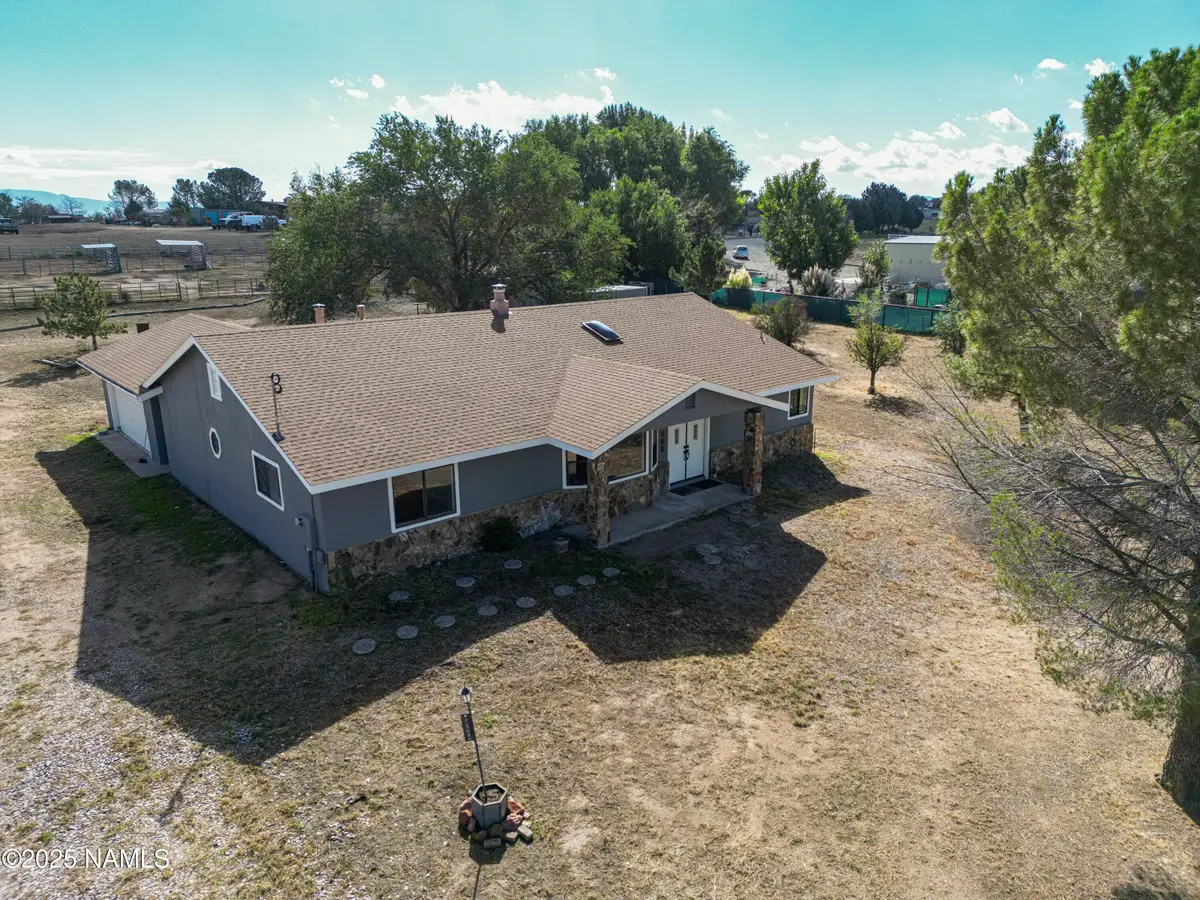 695 S Mountain View Road, Chino Valley, AZ 86323 - Image #1