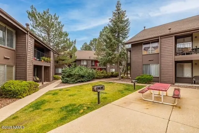 1200 S Riordan Ranch Street, Flagstaff, AZ 86001 - Image #2