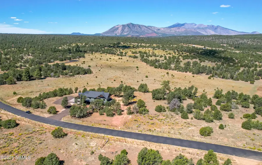8488 Tall Tales Ranch Road, Flagstaff, AZ 86004 - Image #2