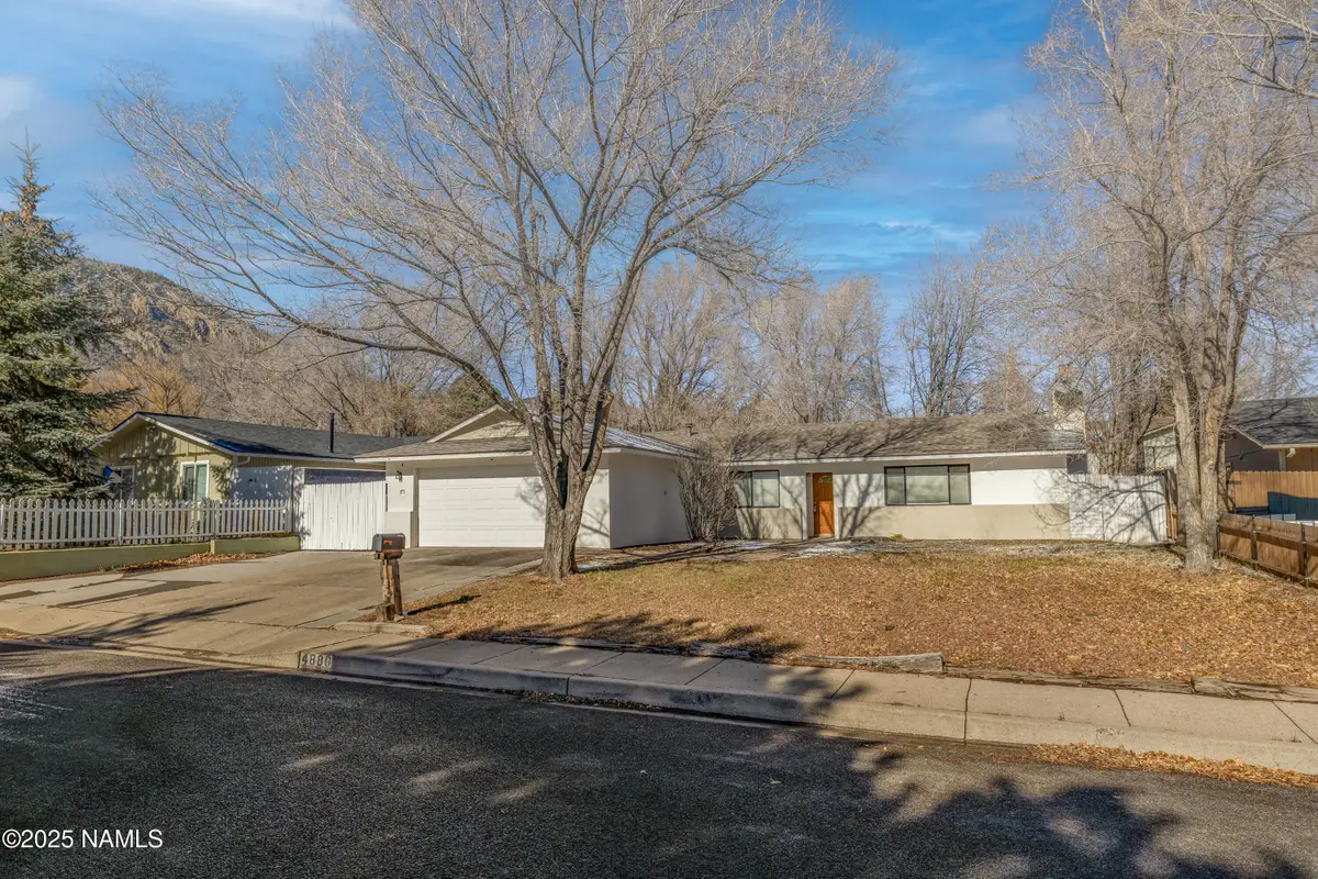4880 E Broken Bow Drive, Flagstaff, AZ 86004 - Image #1
