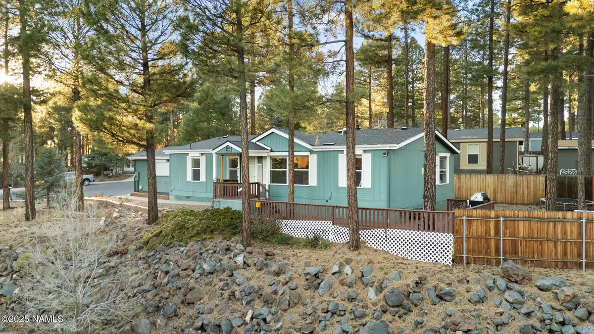 2300 W Rio Grande Court, Flagstaff, AZ 86001 - Image #1