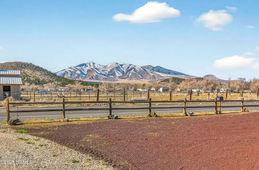 9645 Stardust Trail, Flagstaff, AZ 86004 - Image #2