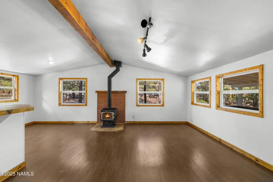 225 S Beech Drive, Flagstaff, AZ 86004 - Image #3