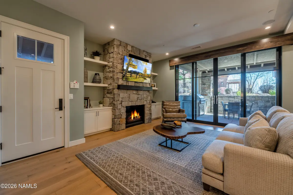 1749 E Bent Tree Circle, Flagstaff, AZ 86005 - Image #1