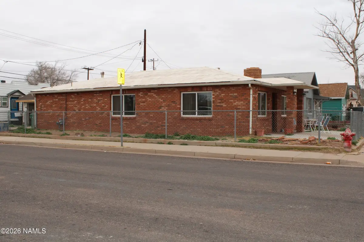 401 N Kinsley Avenue, Winslow, AZ 86047 - Image #1