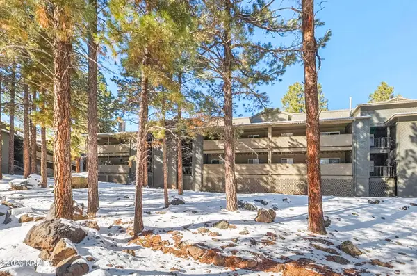 1385 W University Avenue, Flagstaff, AZ 86001