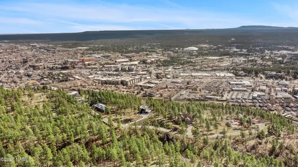 1532 W Lower Coconino Avenue, Flagstaff, AZ 86001