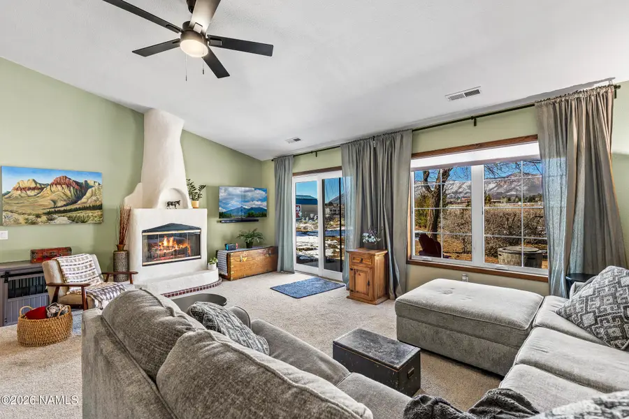 8980 Crystal View Lane, Flagstaff, AZ 86004 - Image #3