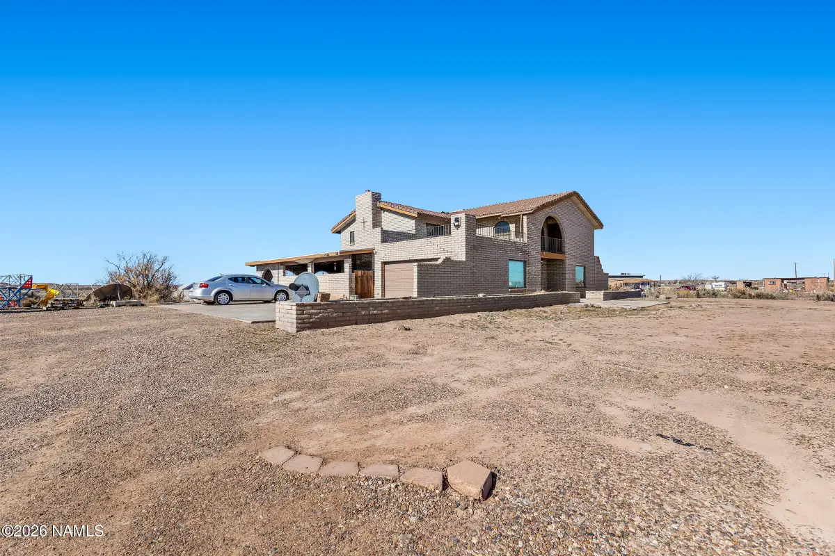 5731 Pleasant Lane, Winslow, AZ 86047 - Image #1