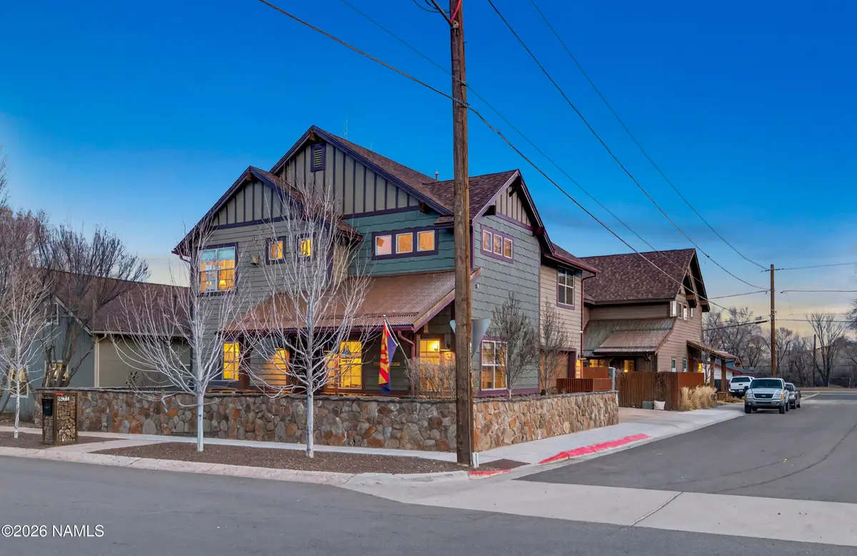 621 W Grand Canyon Avenue, Flagstaff, AZ 86001 - #1