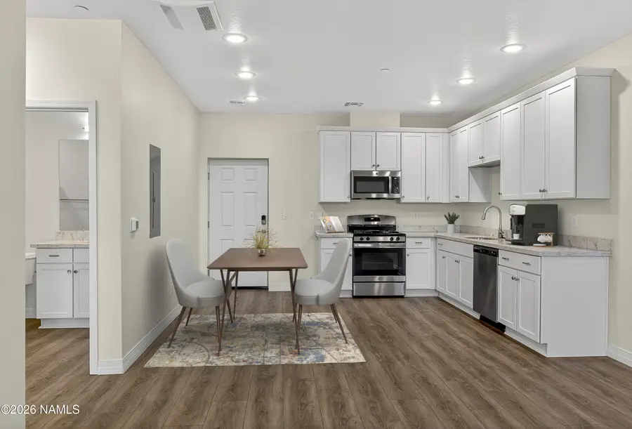 207 S Beaver Street, Flagstaff, AZ 86001 - #2
