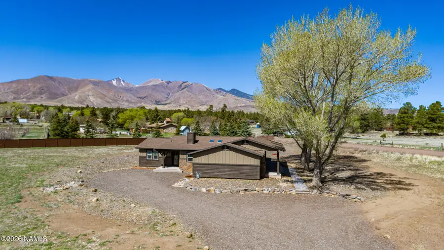 11410 N Crestview Street, Flagstaff, AZ 86004 - #2