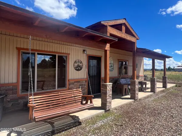 665 S Dust Devil Drive, Parks, AZ 86018